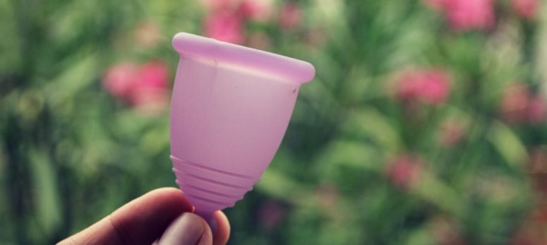 Mit der Menstruationstasse durchs Leben