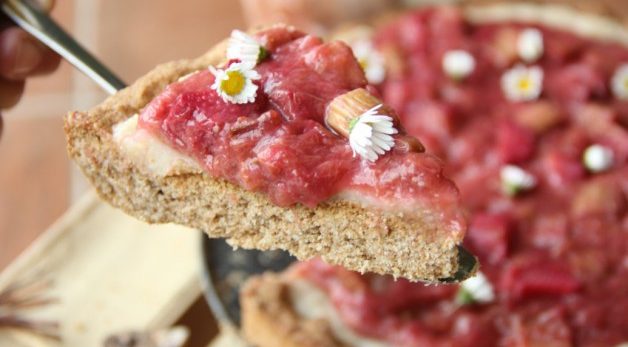 Immer bei Stange halten: Rhabarbertorte!